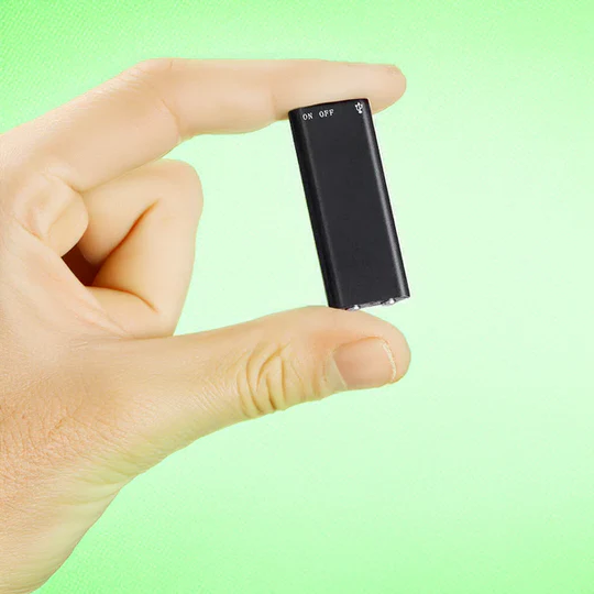 Voice-Activated Mini Recorder | 32GB Storage, 30-Hour Battery Life & Ideal for Meetings, Classes & Interviews