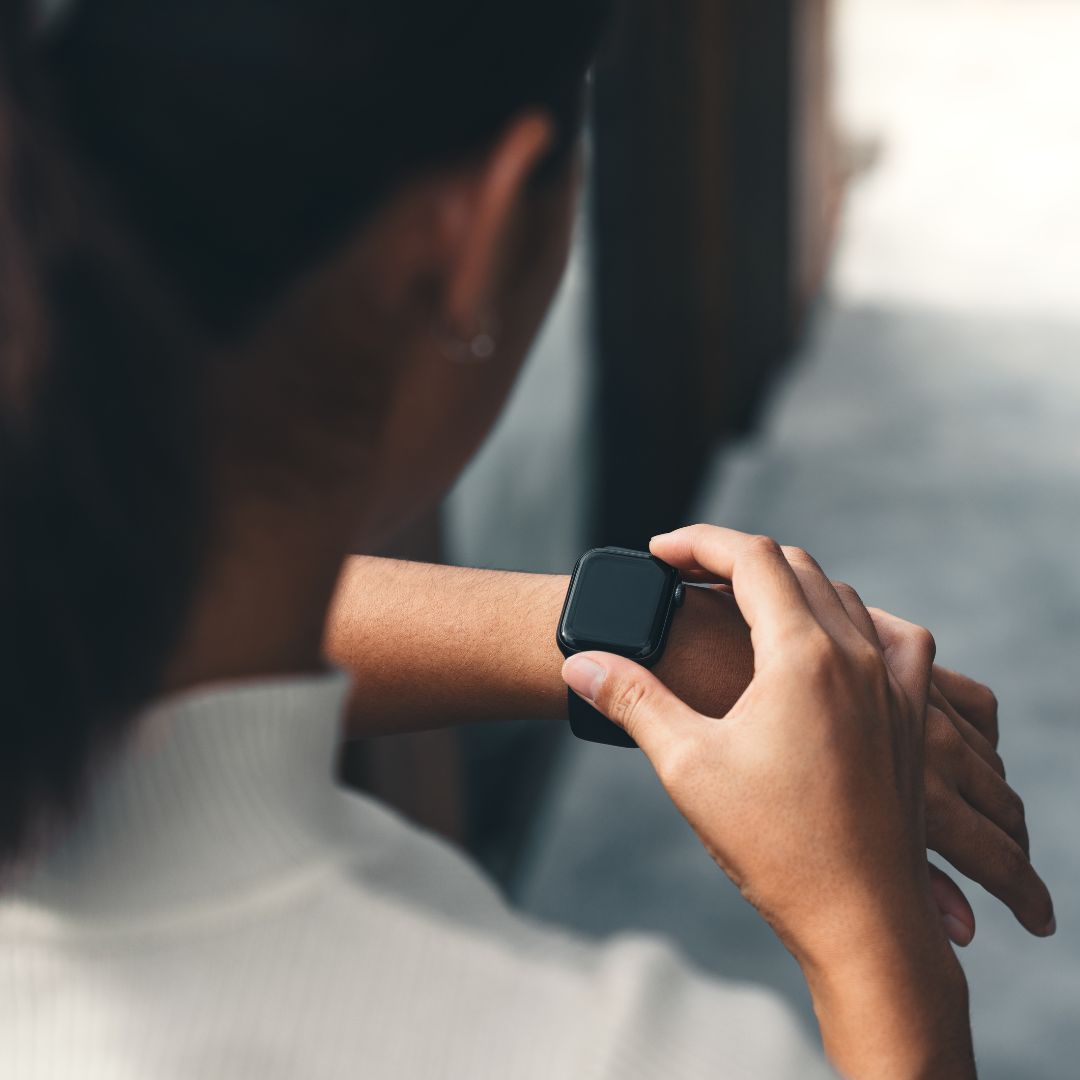 Advanced Smartwatch for Health Tracking | Customizable Features & Ideal for Fitness Enthusiasts