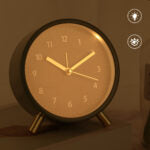 Scandinavian Silent Table Clock | Battery-Operated, Metal Frame & Ideal for Home Decor