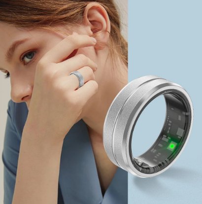 Titanium smart ring for men and women, designed to monitor blood pressure and track health metrics. Stylish and multifunctional.