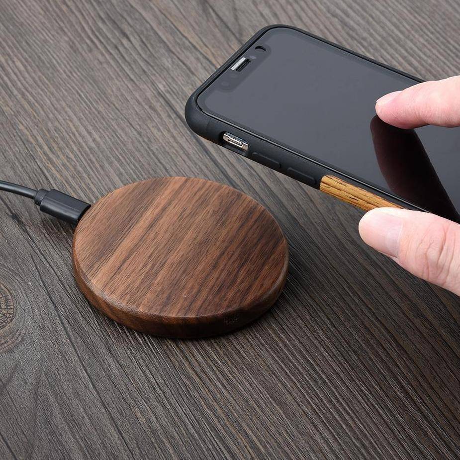 FastCharge Wireless Charger (Wood) - Balma Home